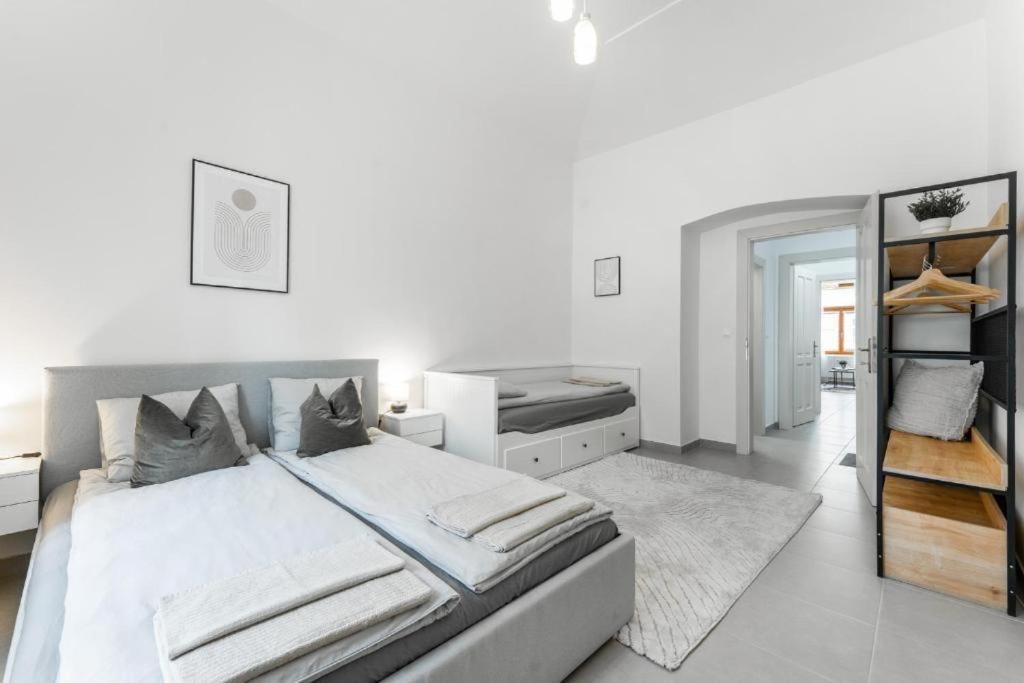 Nice Apartman In New Town Prague Apartment Exterior photo