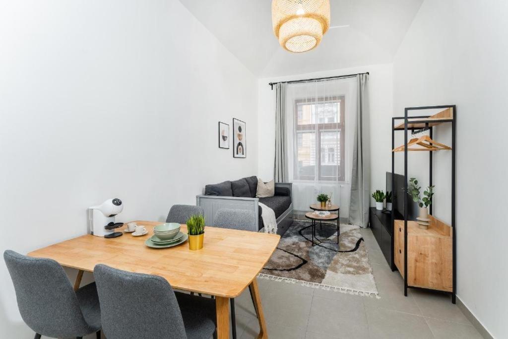 Nice Apartman In New Town Prague Apartment Exterior photo