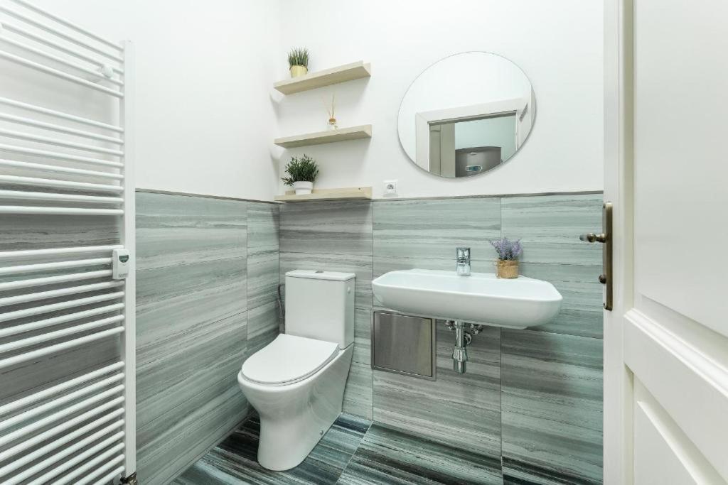 Nice Apartman In New Town Prague Apartment Exterior photo